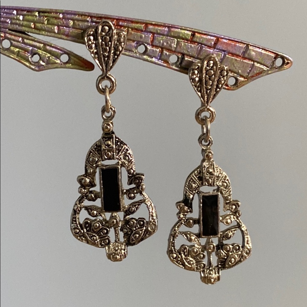 Victorian Style Black and Silver Dangle Earrings